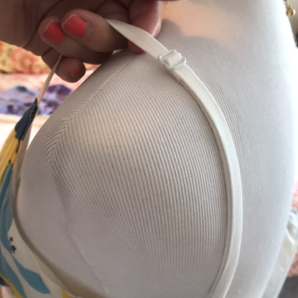 Gorgeous Guess Sun Dress fully lined - Picture 5 of 6